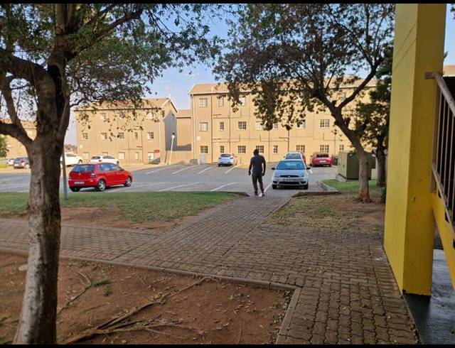 2 BEDROOM APARTMENT FOR SALE IN JABULANI
